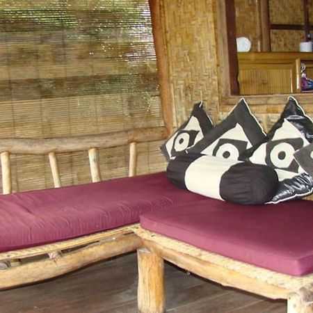 Flower Bud Bungalow Pecatu Екстериор снимка
