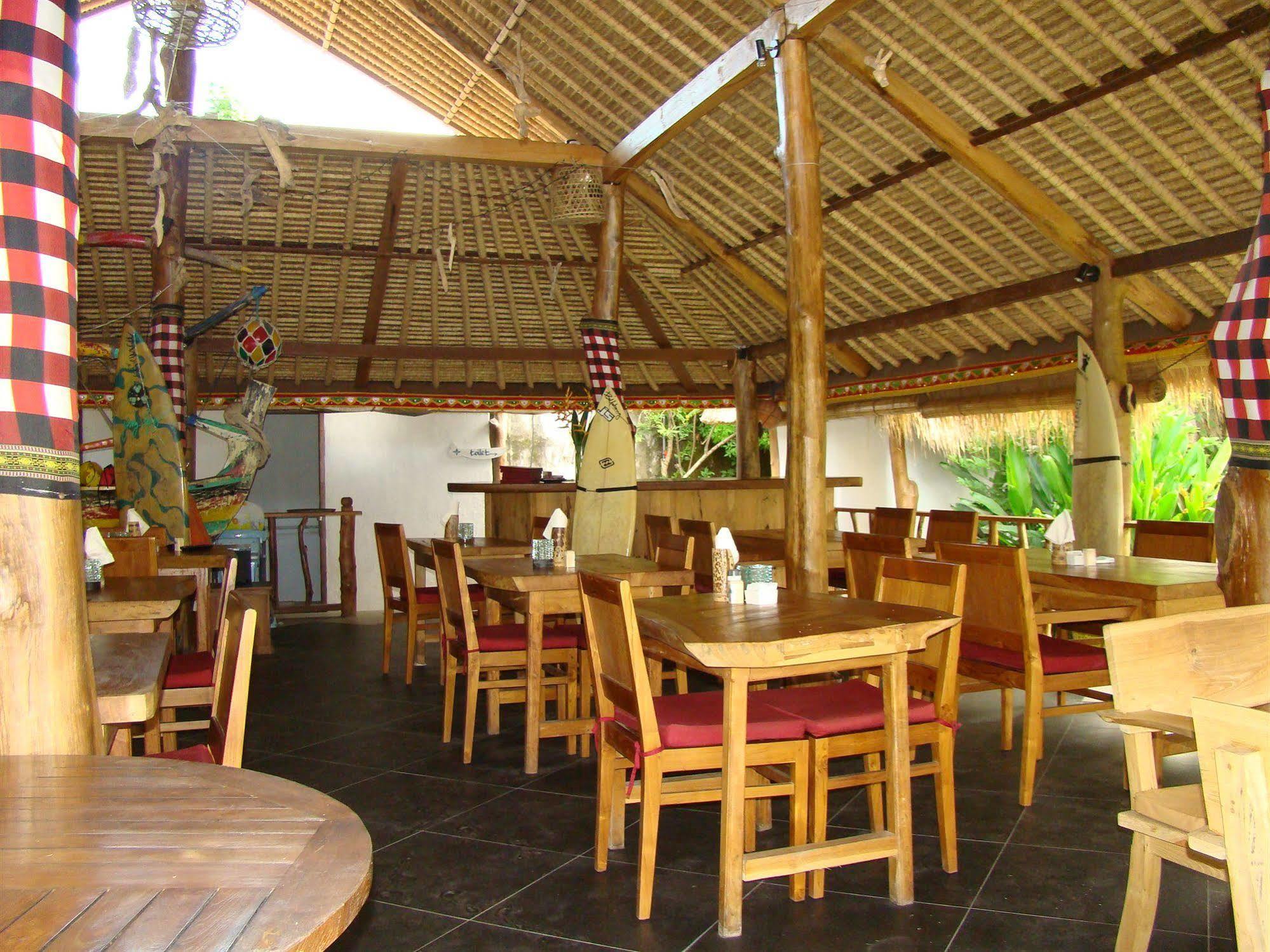 Flower Bud Bungalow Pecatu Екстериор снимка